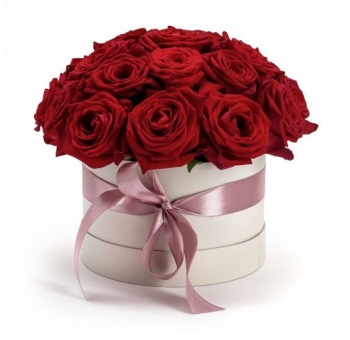 Розы в коробке «ВИКТОРИЯ» код товара 2264