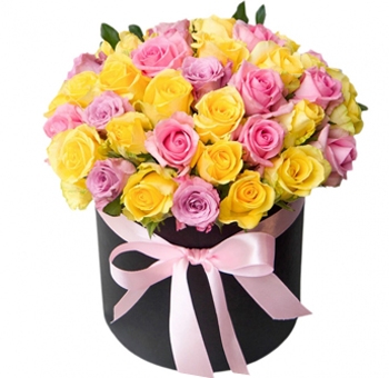 Розы в коробке «ЯРКОЕ ЛЕТО» код товара 2267